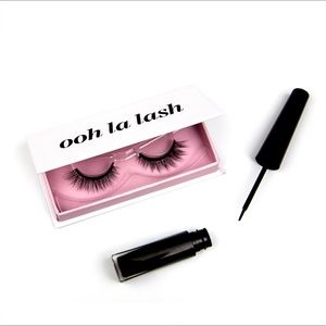 NEW ooh la lash baby girl lashes and liner set